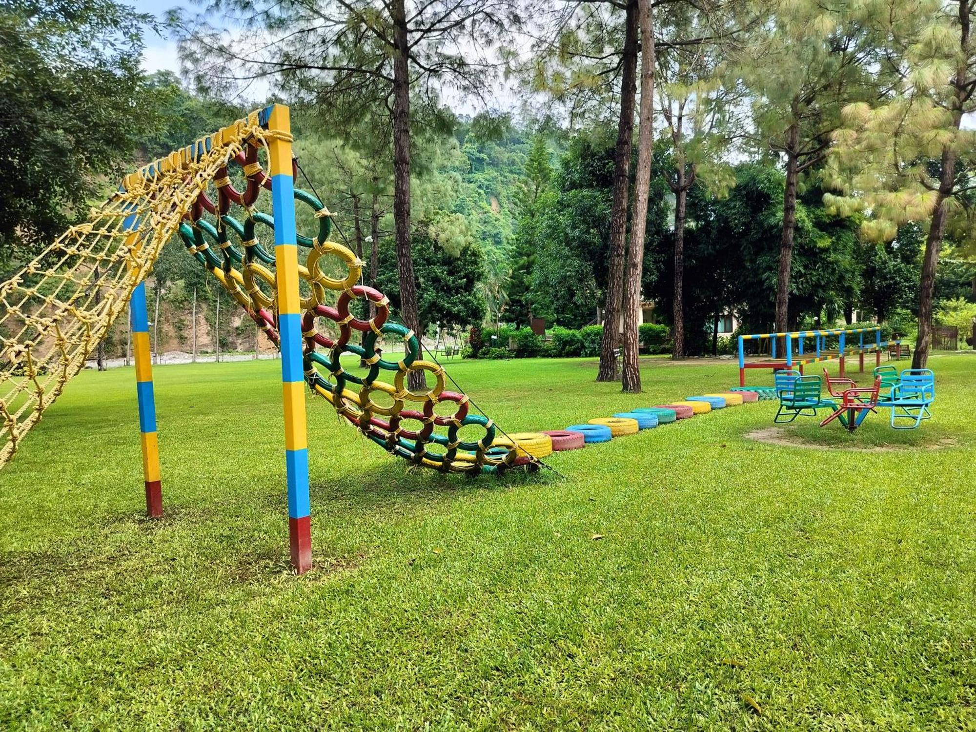 Bel-La Monde Hotel "Riverside" - Jim Corbett Garjia Dış mekan fotoğraf